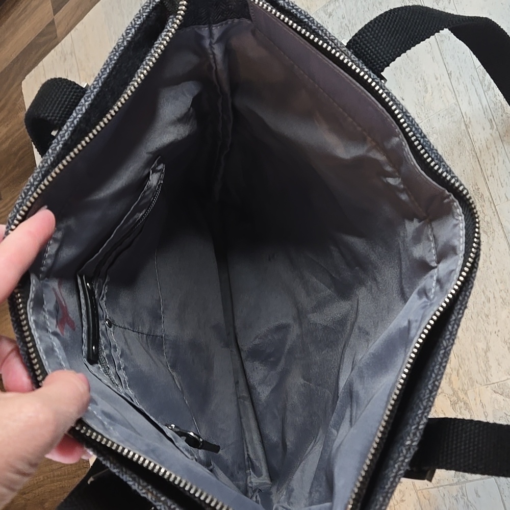 L.L. Bean Shoulder Bag Laptop Work School Bag Everday Use Tote - Picture 10 of 12